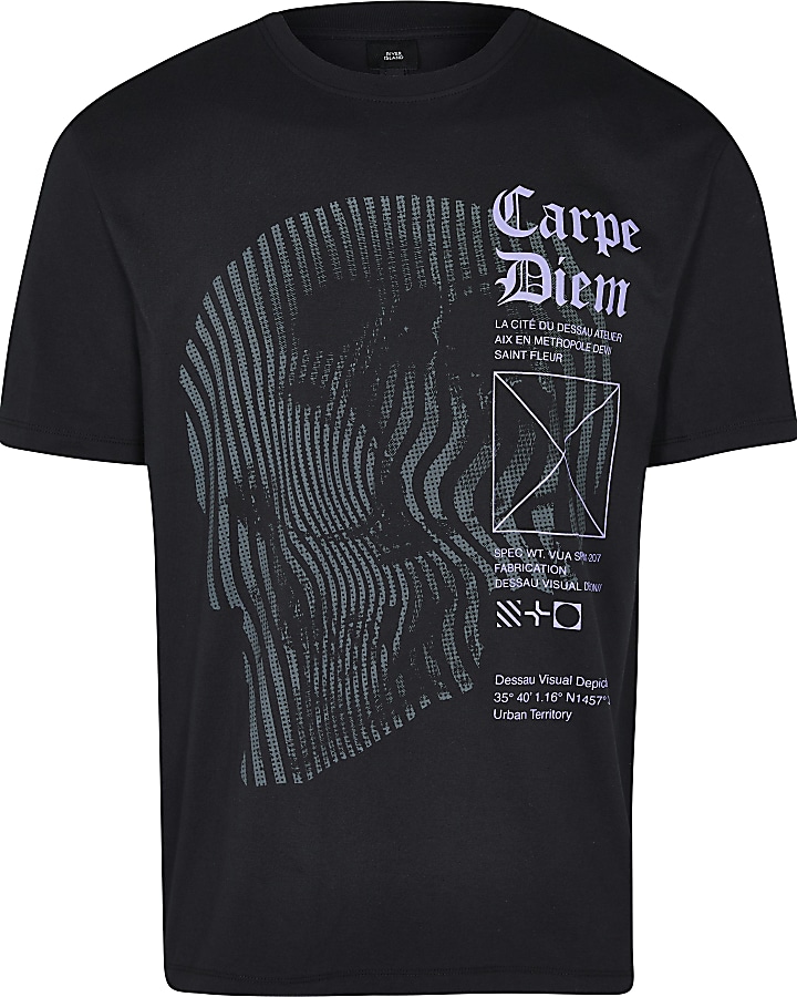 Black skull print t-shirt
