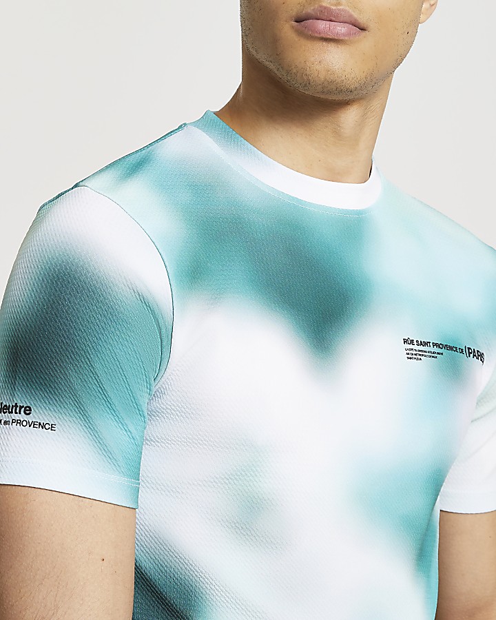 Green blur print muscle fit t-shirt