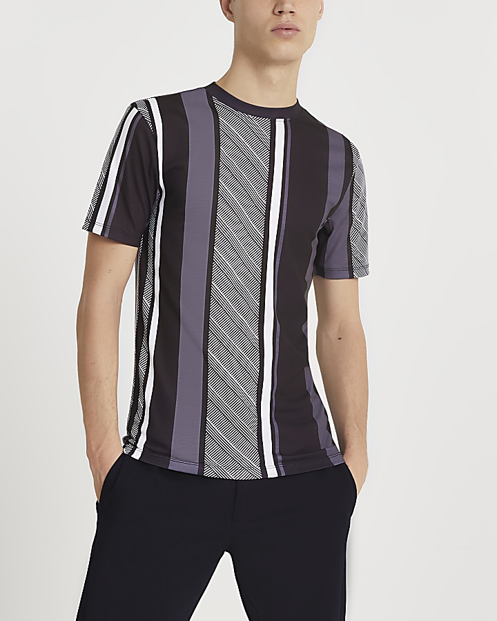 Grey geometric stripe muscle fit t-shirt