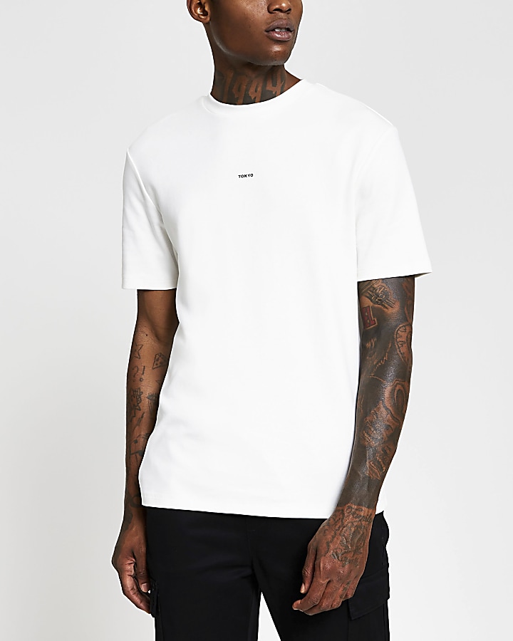 White graphic short sleeve t-shirt