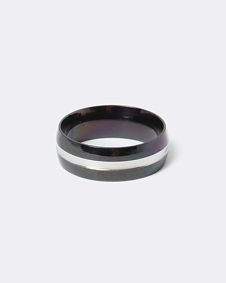 Black lined steel band ring