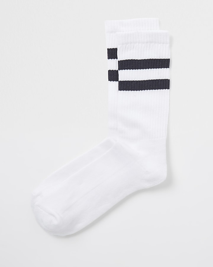 White double stripe tube socks
