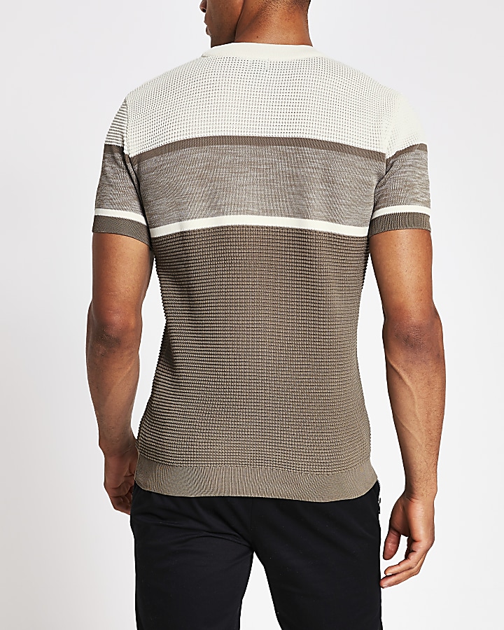 Brown short sleeve slim fit knitted t-shirt