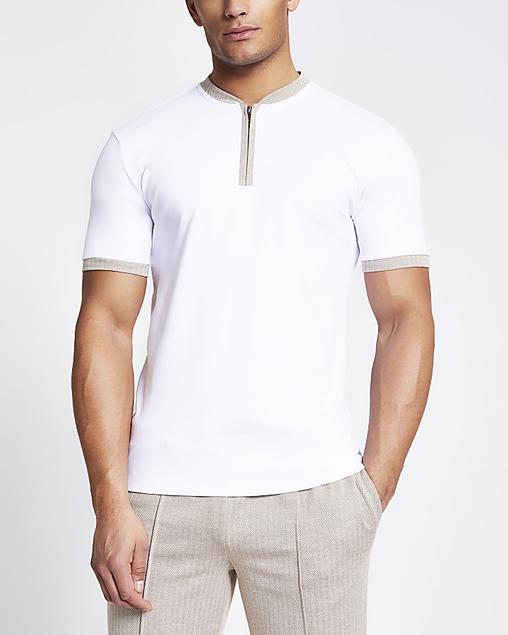 White herringbone trim half zip T-shirt