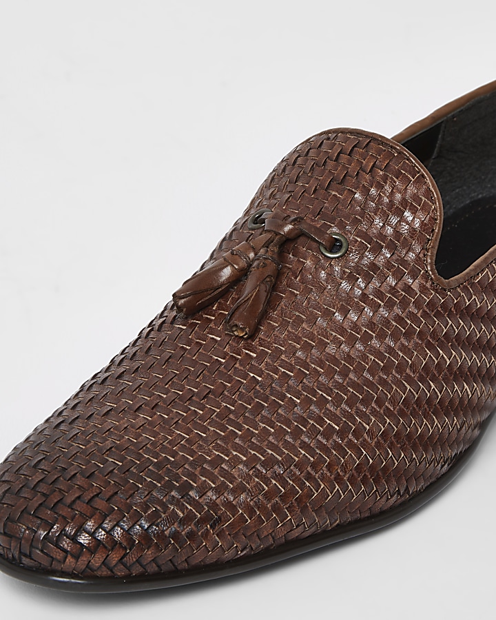 Brown leather textured loafers