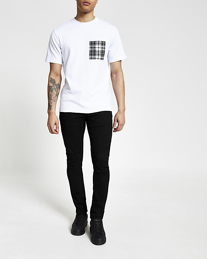White check printed pocket slim fit T-shirt