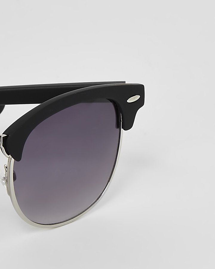Black matte retro frame sunglasses