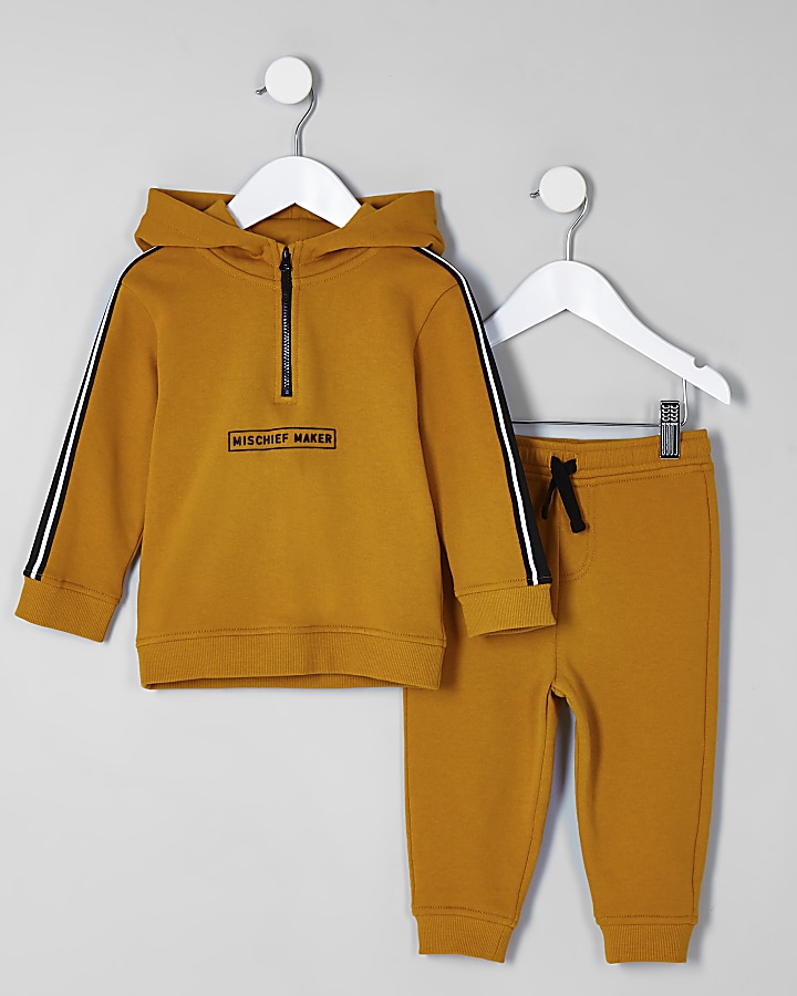 Mini boys yellow ‘mischief’ hoodie outfit