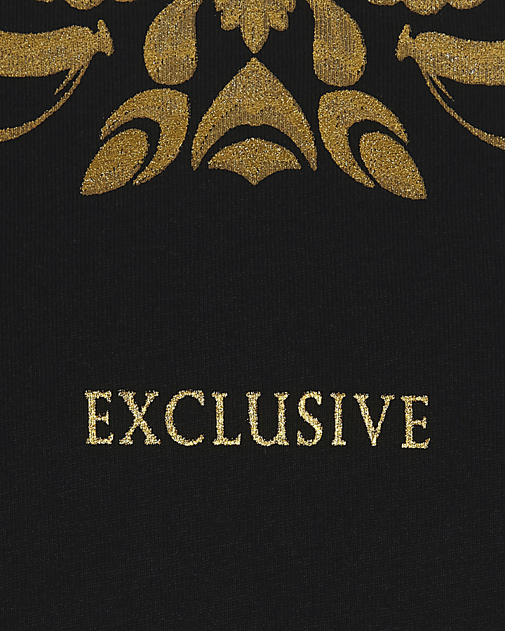 Boys ‘exclusive’ gold foil print T-shirt