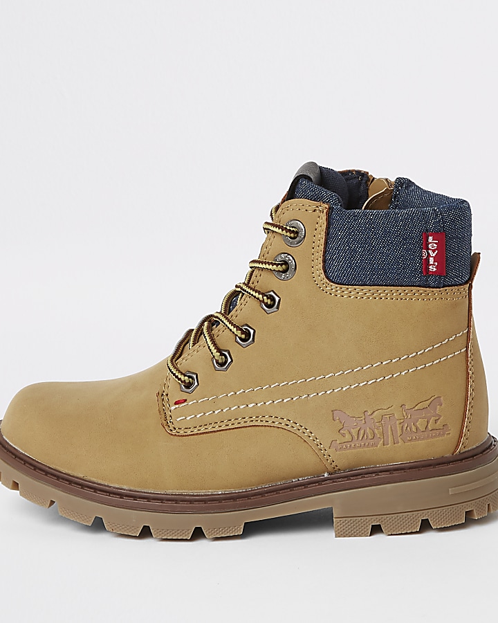 Boys Levi’s brown lace-up work boots