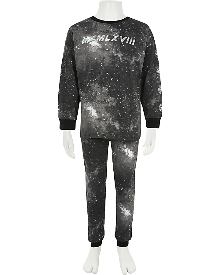 Boys 'MCMLXVIII' black pyjama set