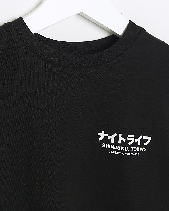 Mini boys black Japanese graphic t-shirt