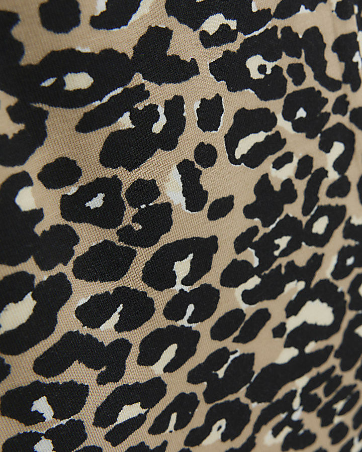 Girls beige leopard t-shirt and trousers
