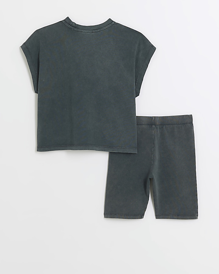 Girls grey t-shirt and cycling shorts set