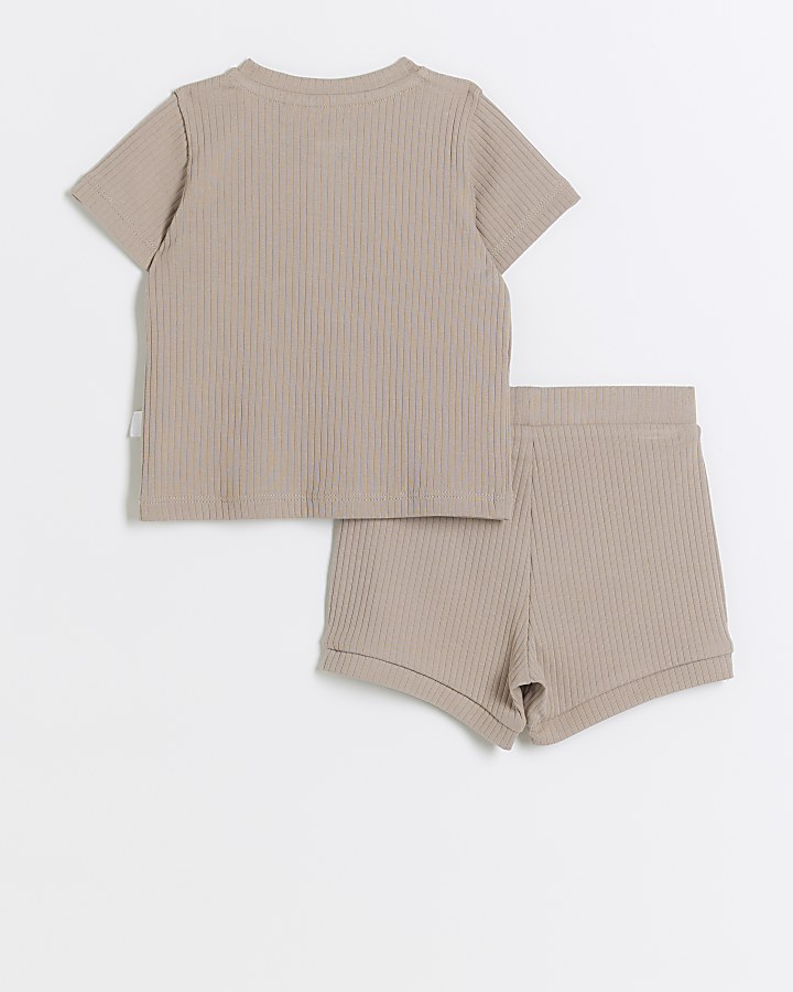 Baby beige ribbed t-shirt and shorts set