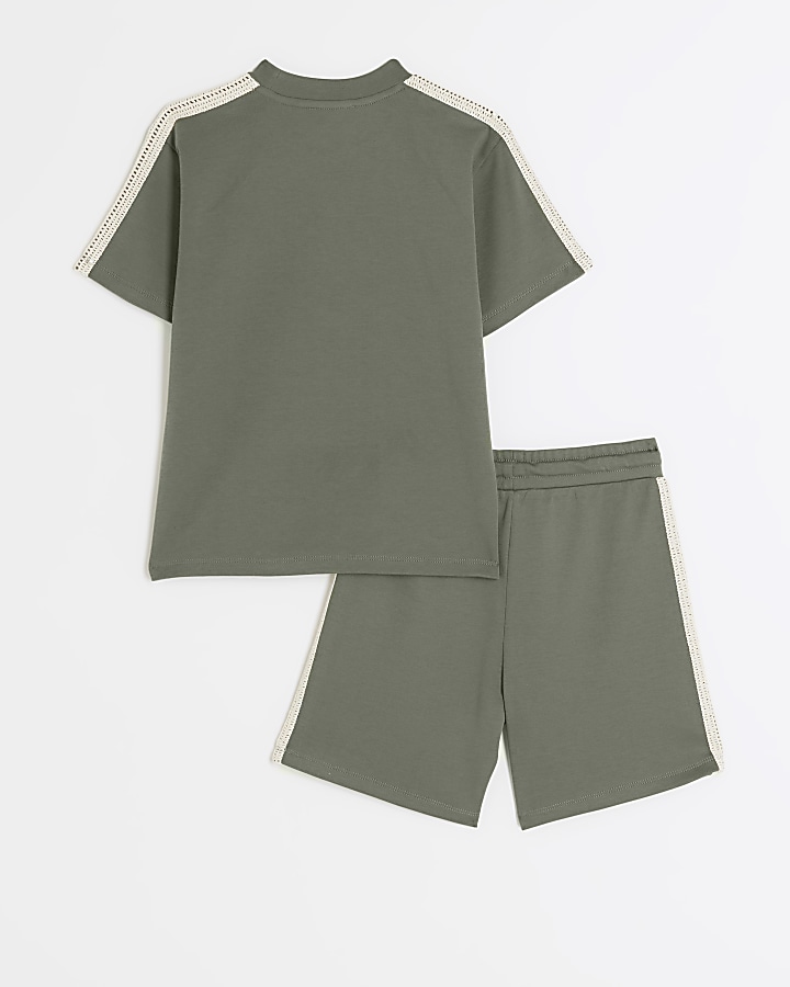Boys green embroidered t-shirt set