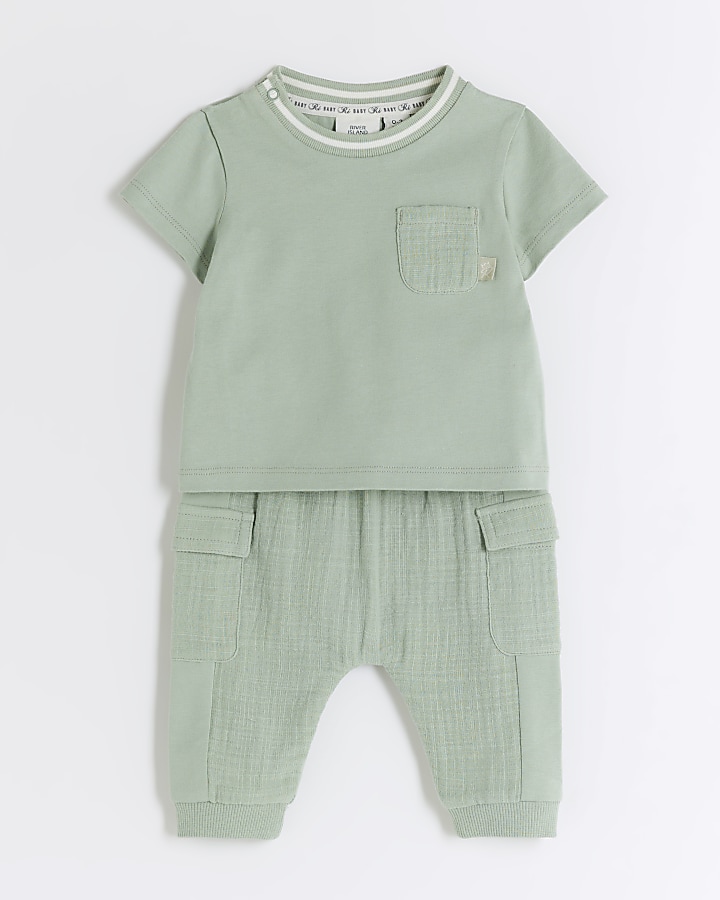 Baby boys green t-shirt and joggers set