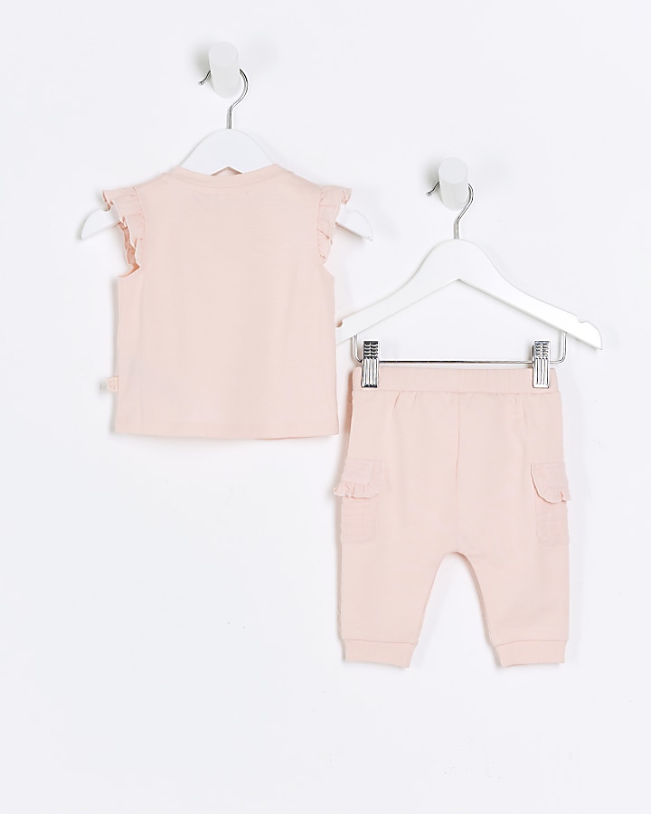 Baby girls pink t-shirt and joggers set