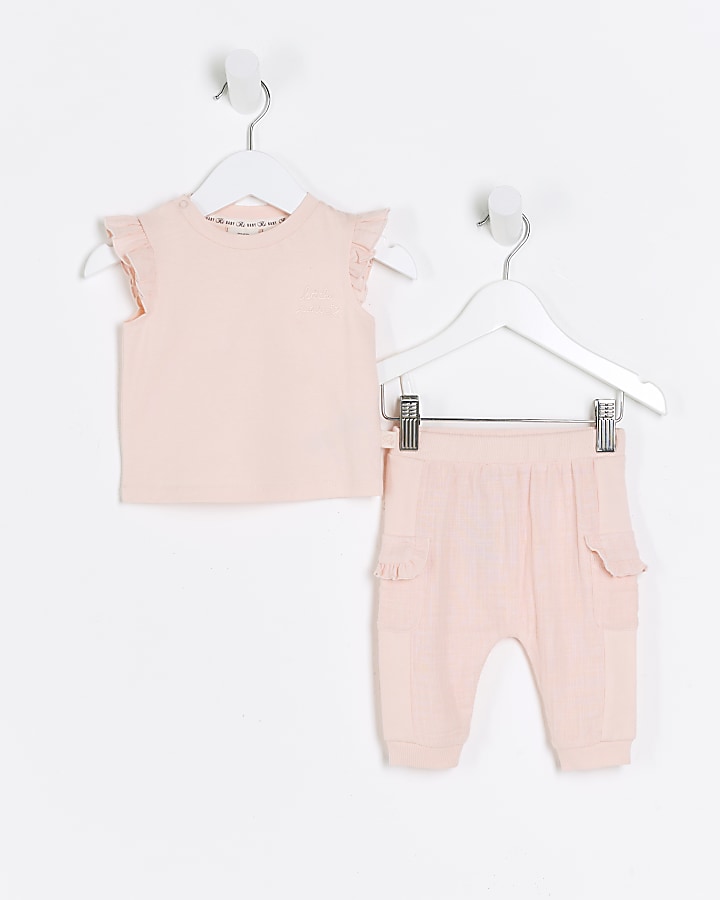 Baby girls pink t-shirt and joggers set