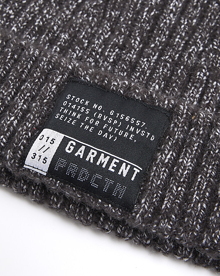 Boys grey knitted beanie hat