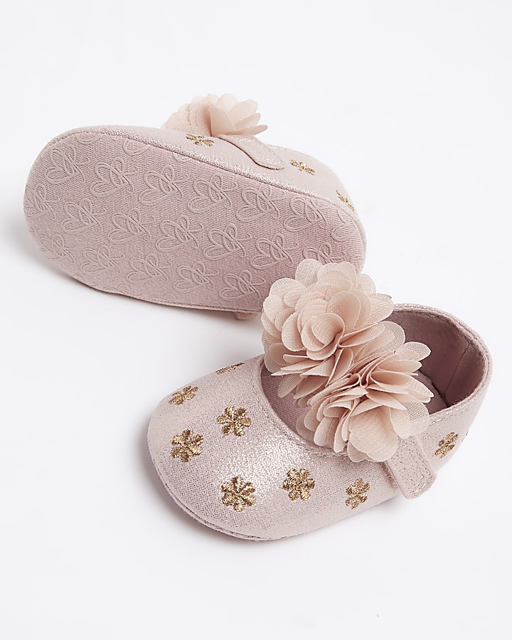 Baby girls pink corsage floral shoes