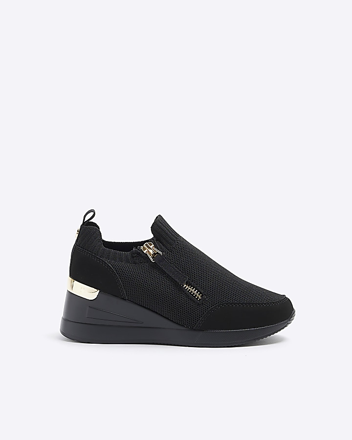 Nike black best sale wedge trainers