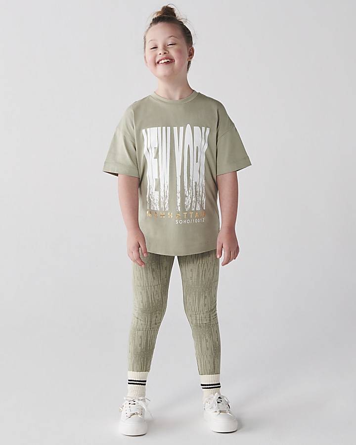 Girls khaki New York graphic t-shirt set