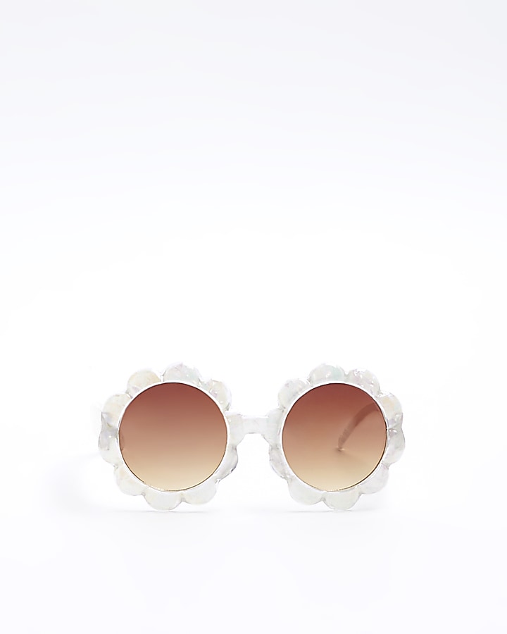 Mini girls white pearl flower sunglasses