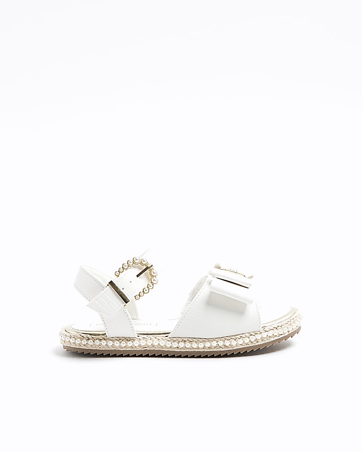 Girls store pearl sandals