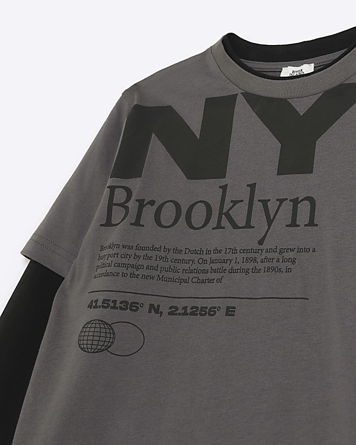 Boys grey New York long sleeve t-shirt
