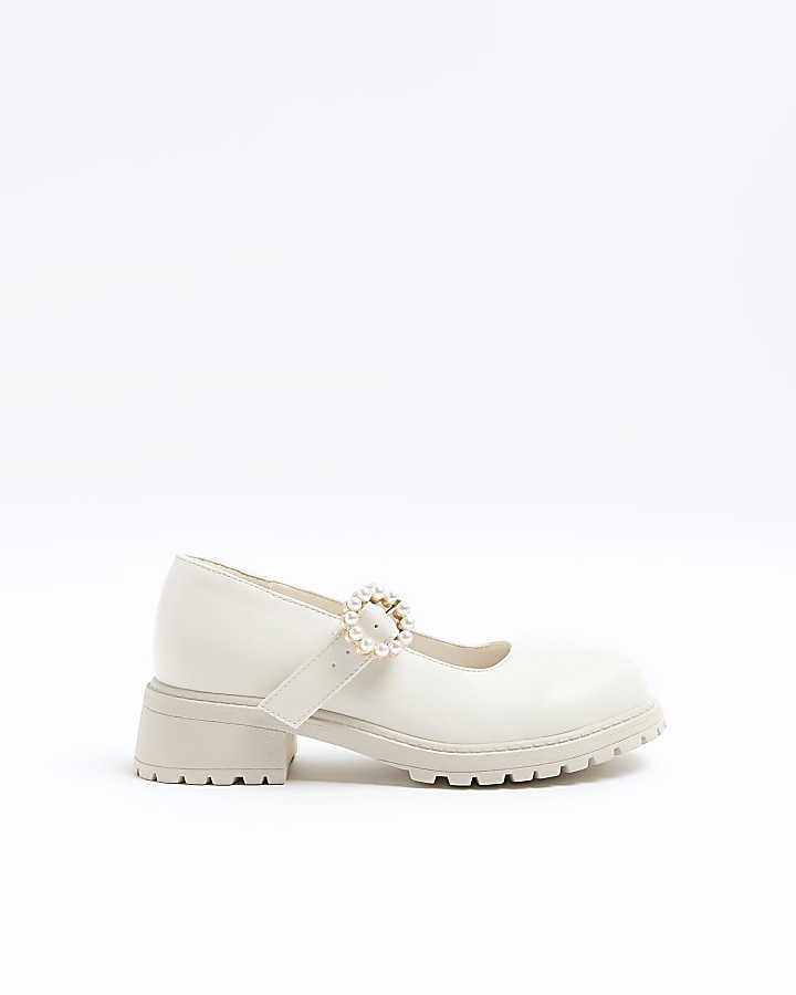 Girls on sale cream shoes