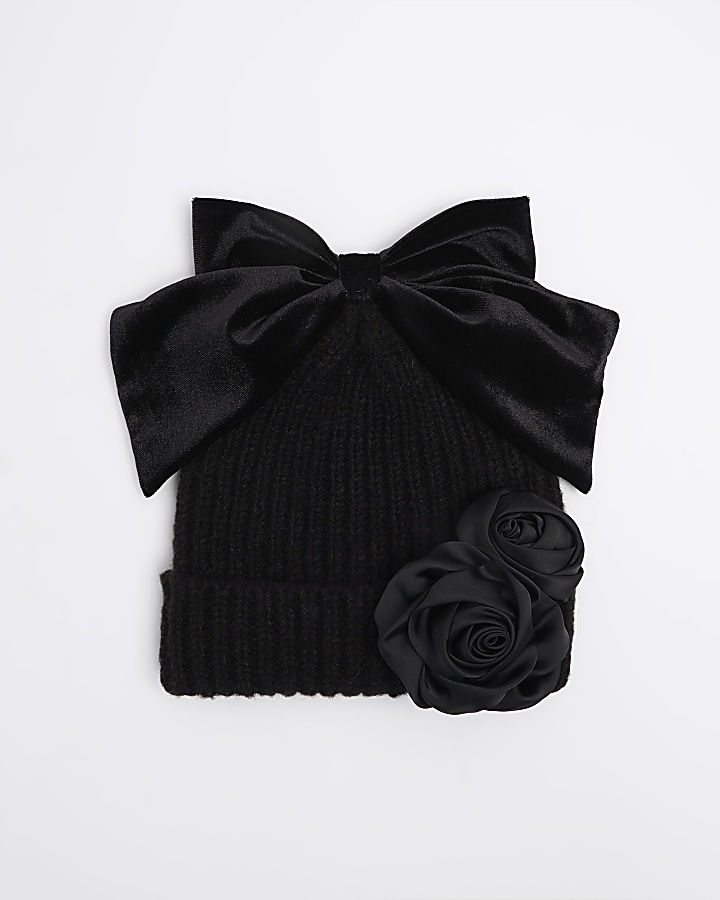 Mini girls black corsage beanie hat