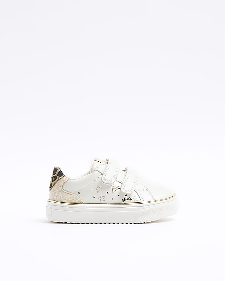 White on sale velcro trainers