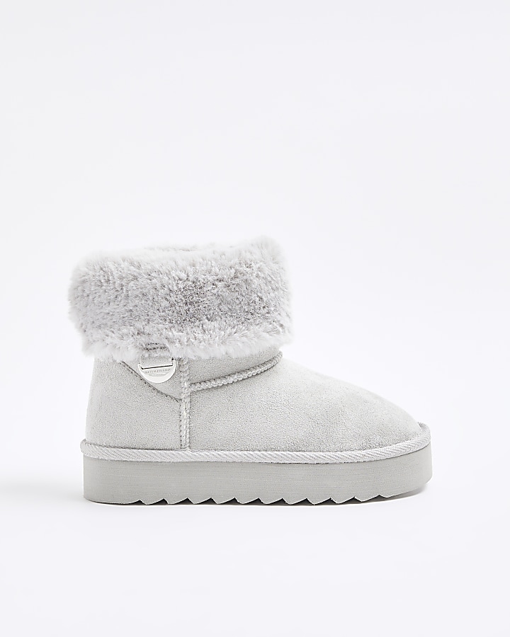 River island store fur lined boots