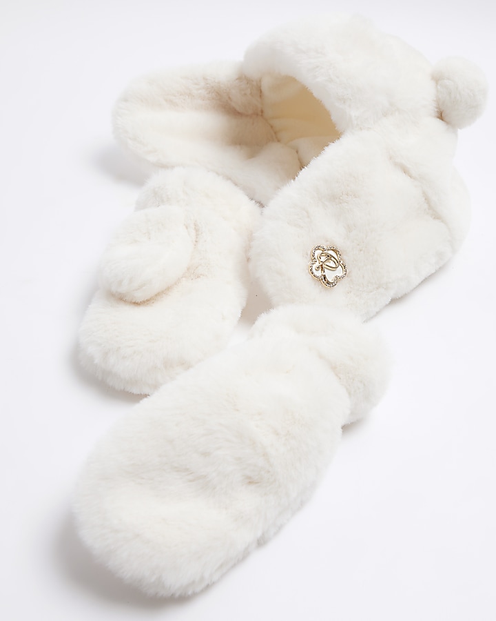 Mini Girls Cream Trapper Hat and Gloves Set River Island