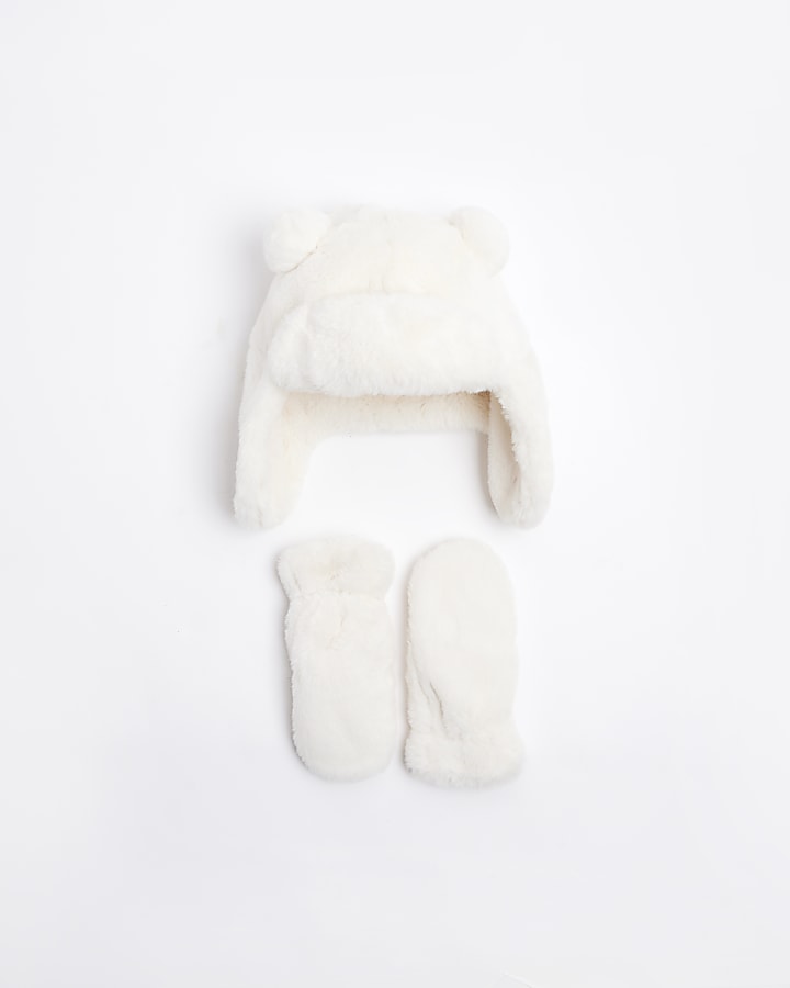 Mini Girls Cream Trapper Hat and Gloves Set River Island