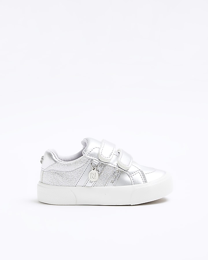 Girls best sale silver trainers