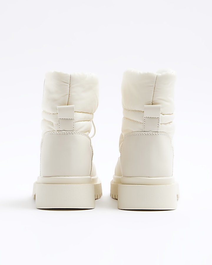Girls cream padded boots