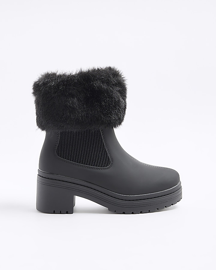 Girls black faux fur cuff boots