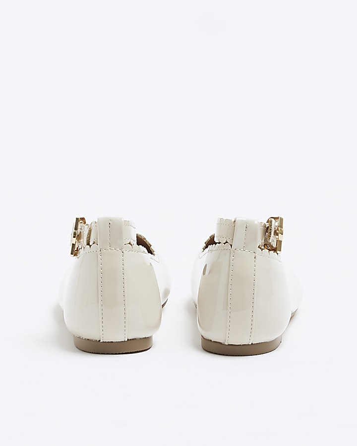 Girls cream patent scallop ballet shoes
