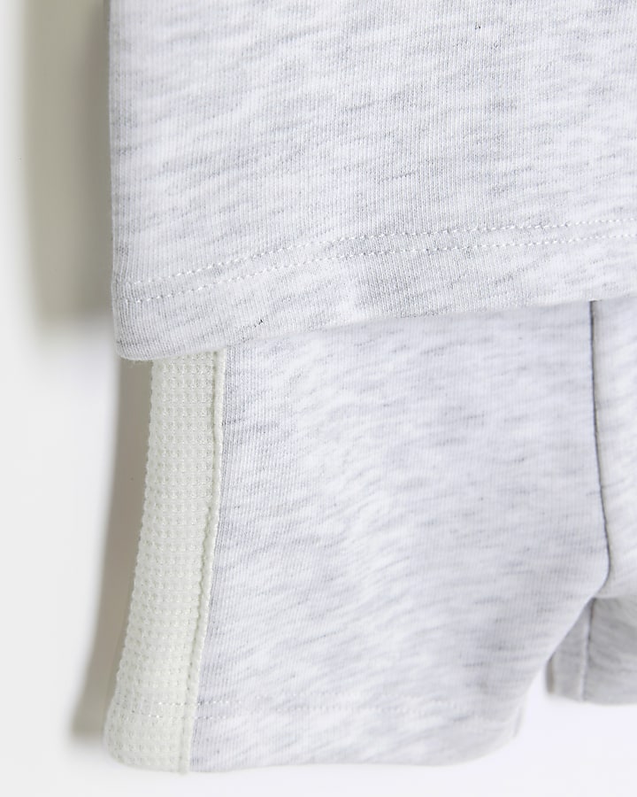 Baby boys grey tshirt and shorts set River Island