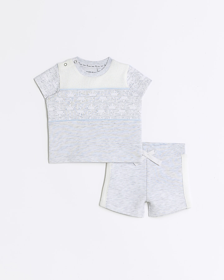 Baby boys grey tshirt and shorts set River Island