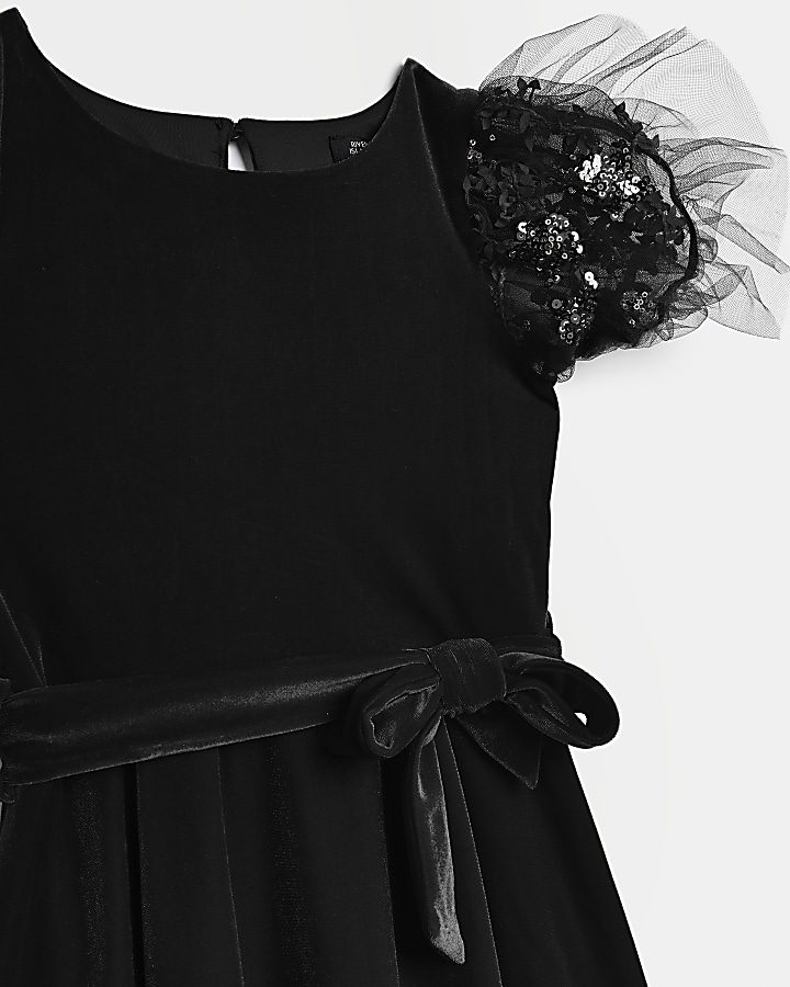 Girls Black Sequin Sleeve Velvet Belted Dress