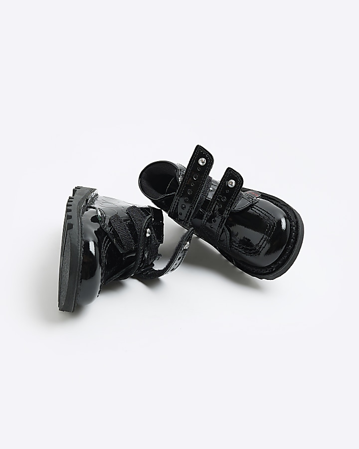 Mini girls black Kickers leather patent shoes