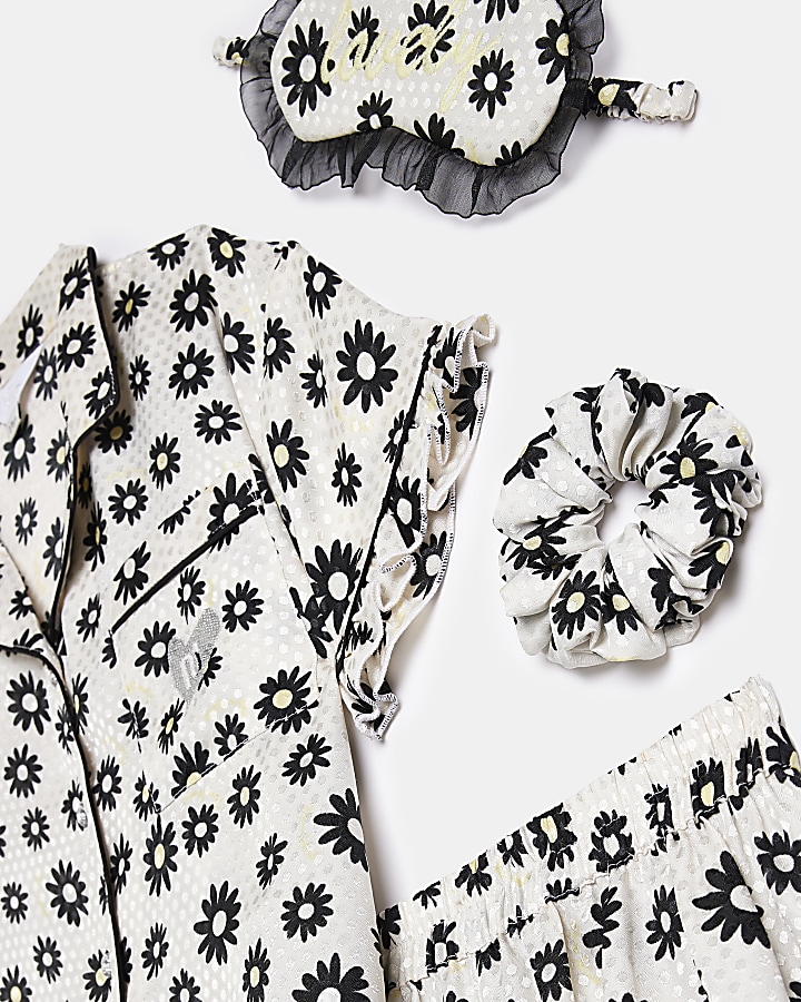 Girls White Satin Floral Pyjamas Gift Set
