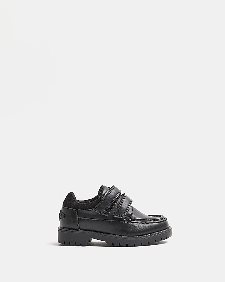 River island store boys black shoes