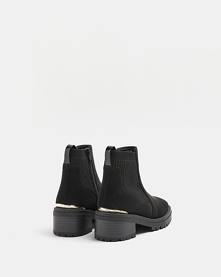 Girls black wide fit heeled boots