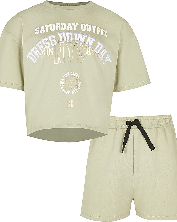 Girls khaki 'Saturday Outfit' shorts outfit