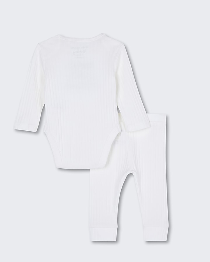 Baby white 'Mama's Little Miracle' outfit