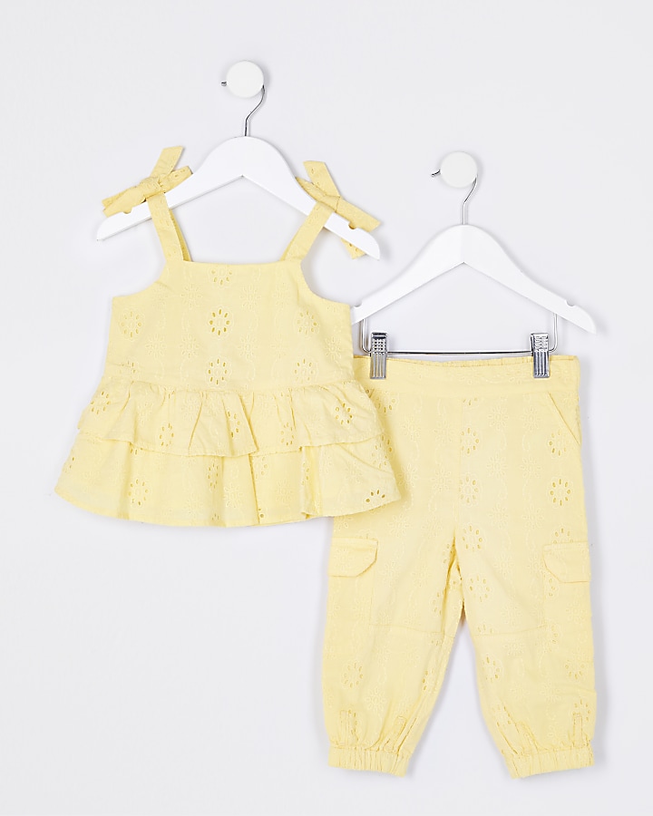 Mini girls yellow broderie cami top outfit